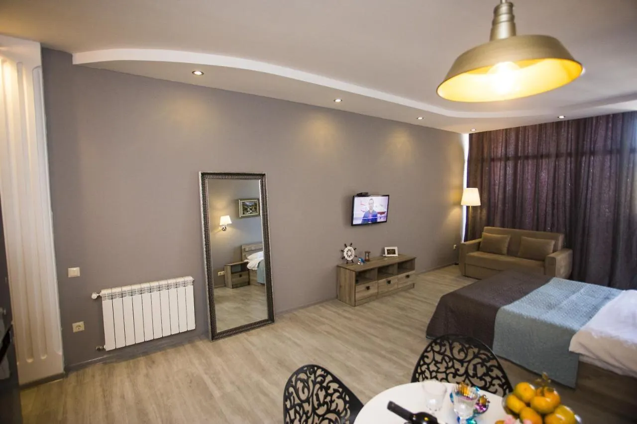 דירה באטומי Luxury Room גאורגיה